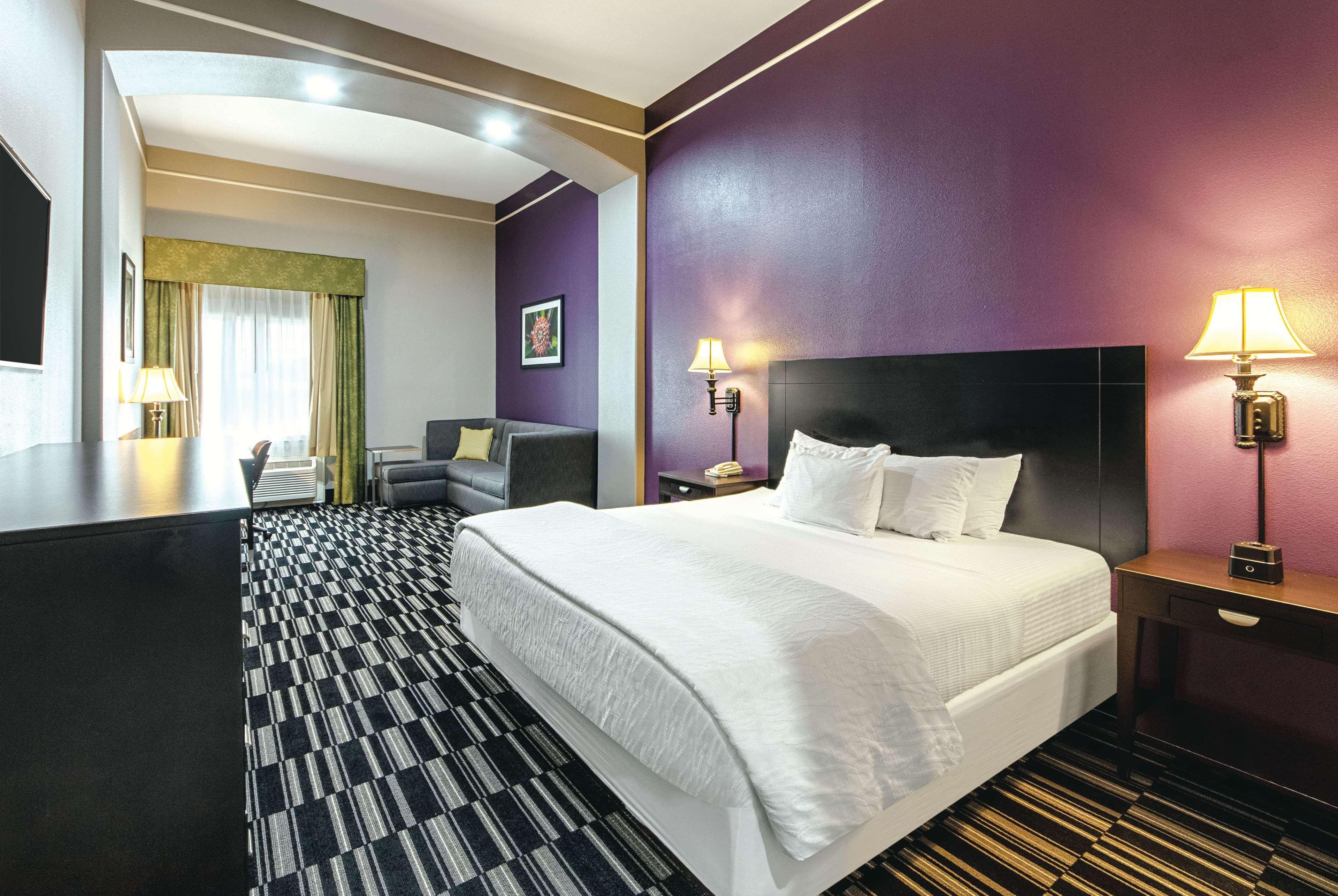 La Quinta By Wyndham Alamo-Mcallen East Exterior photo