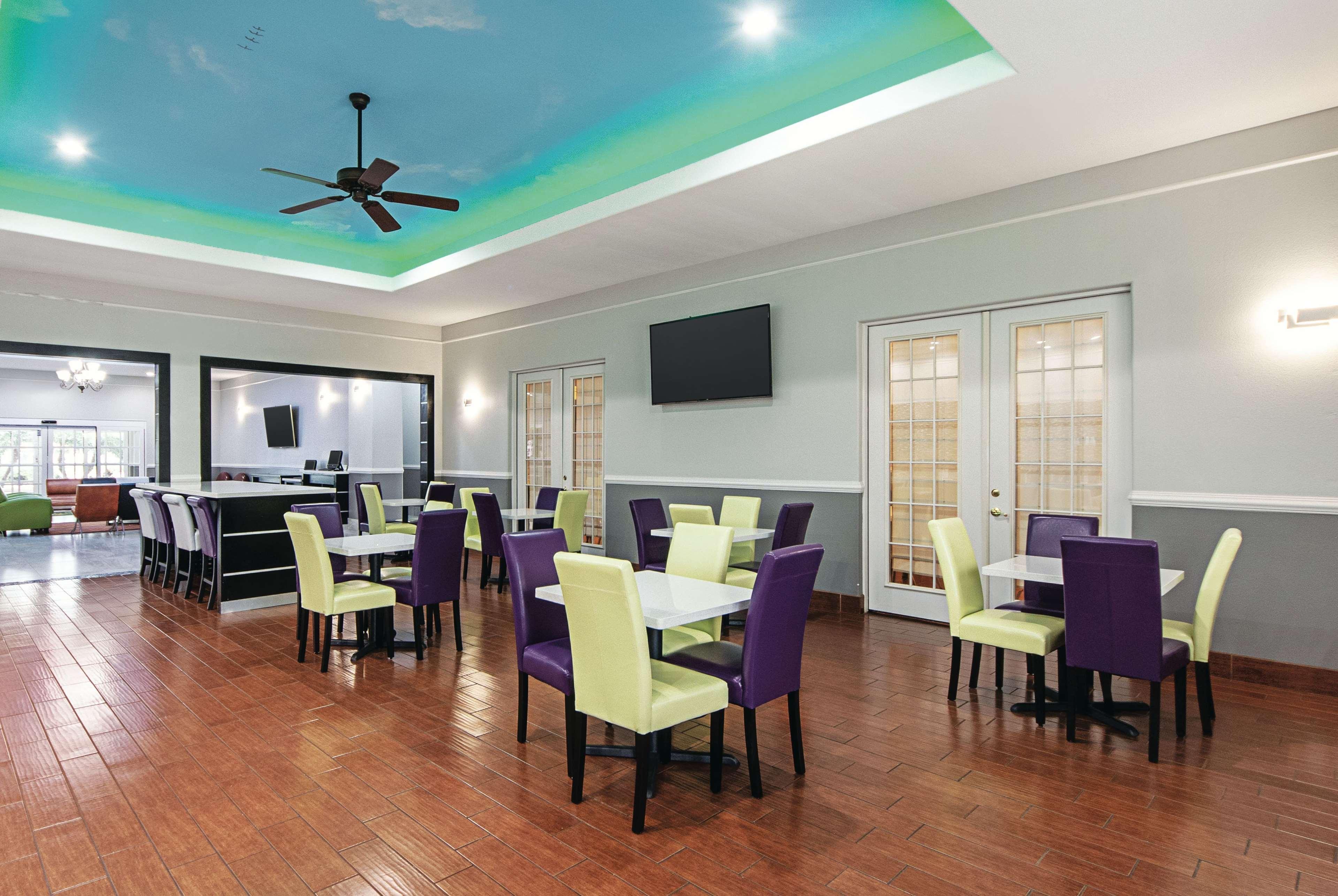 La Quinta By Wyndham Alamo-Mcallen East Exterior photo