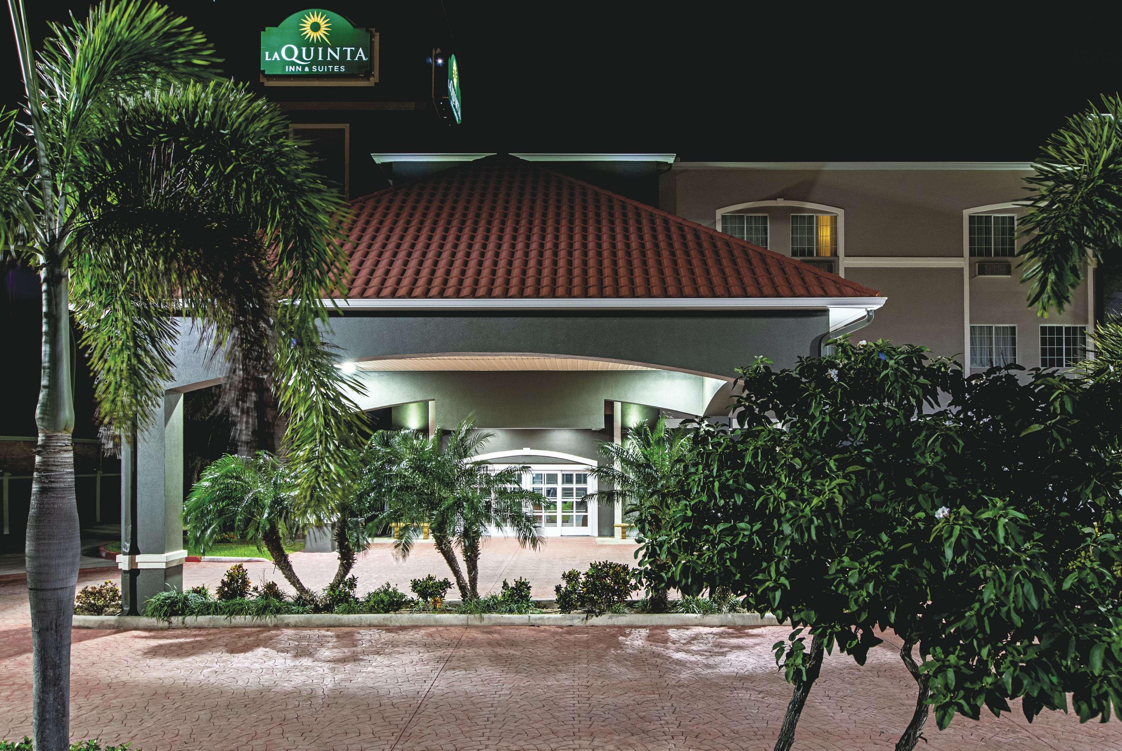La Quinta By Wyndham Alamo-Mcallen East Exterior photo